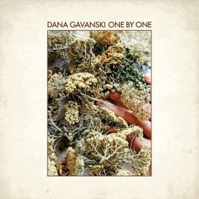 Dana Gavanski - One By One [Vinyl, 7"]