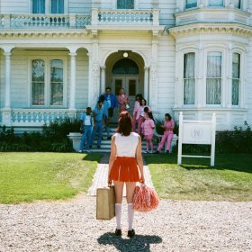 Muna & Phoebe Bridgers - Silk Chiffon (Opaque Pink) [Vinyl, 7"]